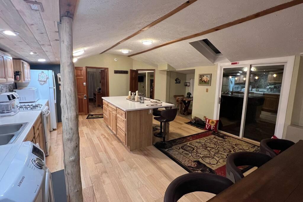 Thorpe On The Water. Creekside Nederland Cabin. Esterno foto